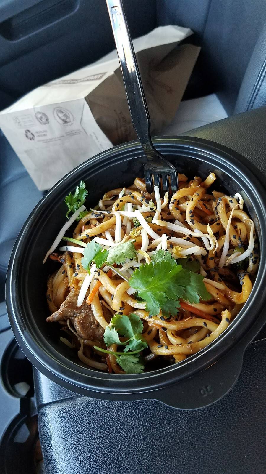 Noodles and Company | restaurant | 2975 S Market St, Gilbert, AZ 85295, USA | 4809630255 OR +1 480-963-0255