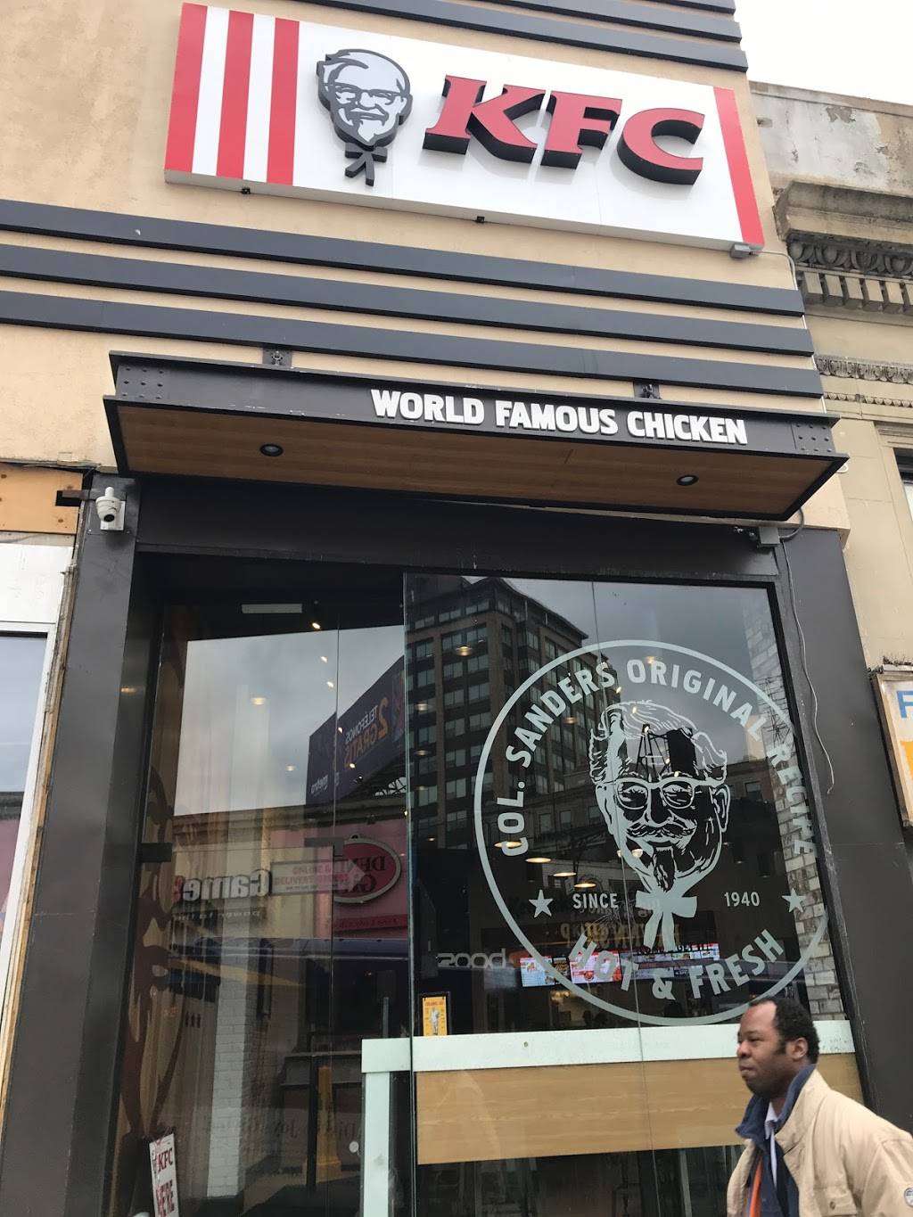 KFC | restaurant | 373 E Fordham Rd, The Bronx, NY 10458, USA | 7182952100 OR +1 718-295-2100