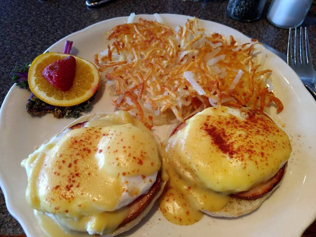 Richard Walkers Pancake House | restaurant | 5680 Northwest Hwy, Crystal Lake, IL 60014, USA | 8154799000 OR +1 815-479-9000