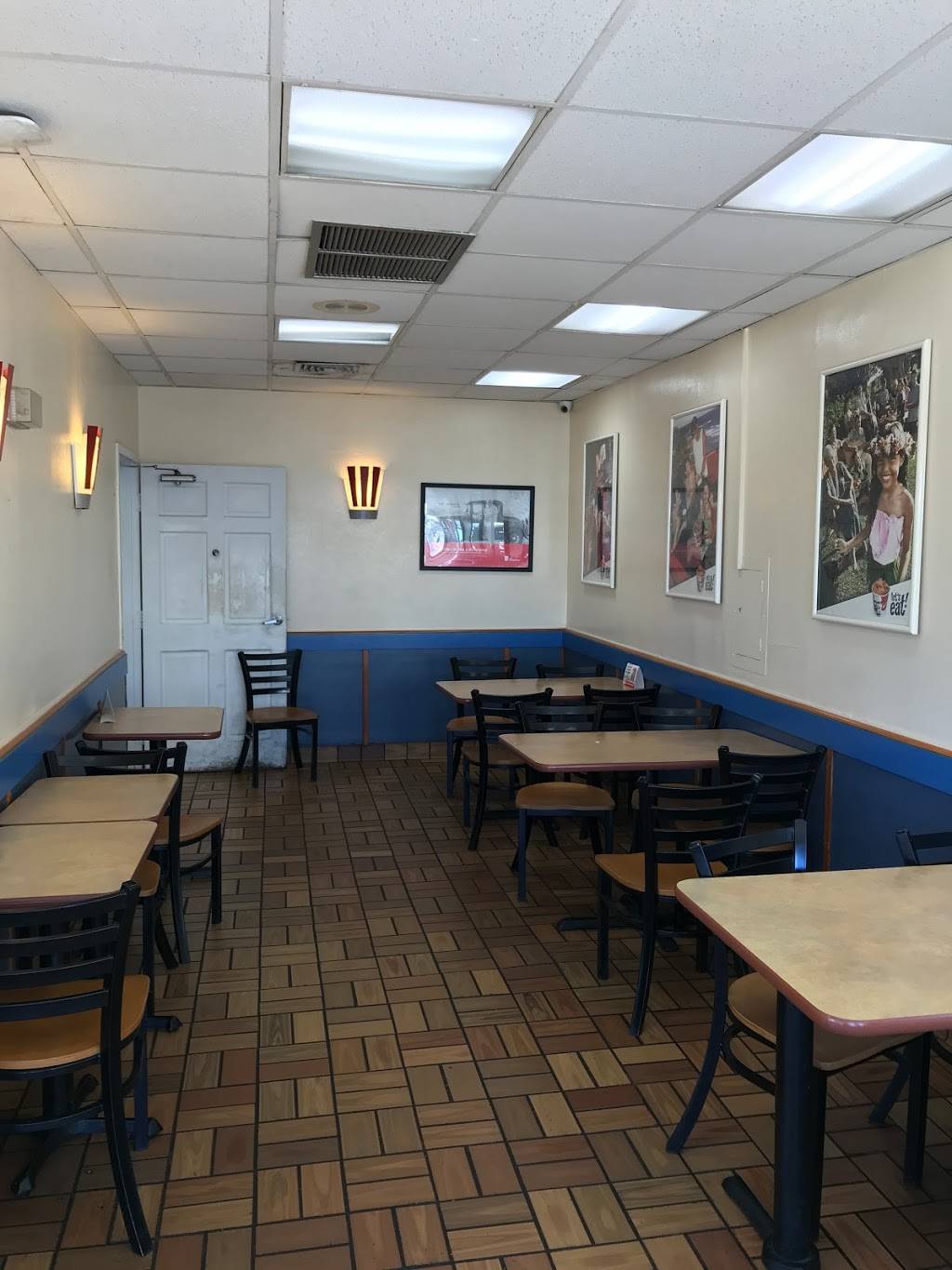 KFC | restaurant | 11 Kainehe St, Kailua, HI 96734, USA | 8082613930 OR +1 808-261-3930