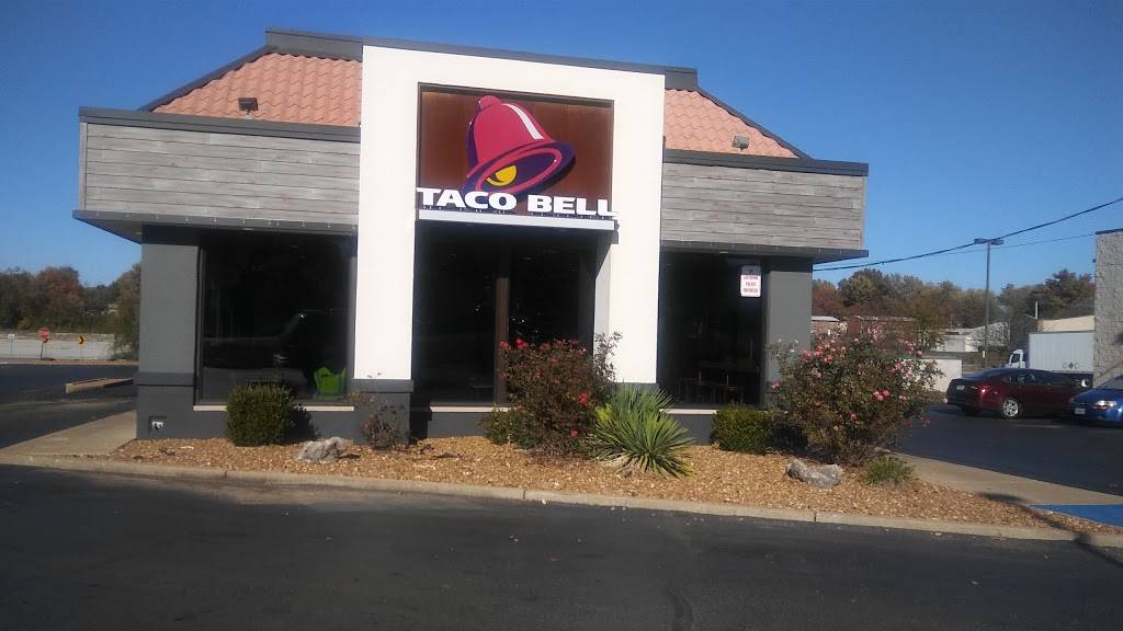 Taco Bell | meal takeaway | 9787 St Charles Rock Rd, St. Louis, MO 63114, USA | 3144277222 OR +1 314-427-7222