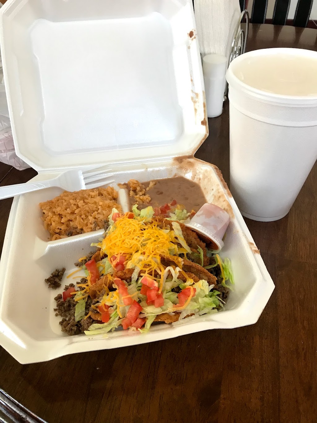 La Popular Bakery Burrito Stop | bakery | 3001 S Treadaway Blvd, Abilene, TX 79602, USA | 3256952670 OR +1 325-695-2670