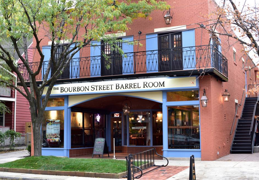 The Bourbon Street Barrel Room | restaurant | 2393 Professor Ave, Cleveland, OH 44113, USA | 2162984400 OR +1 216-298-4400
