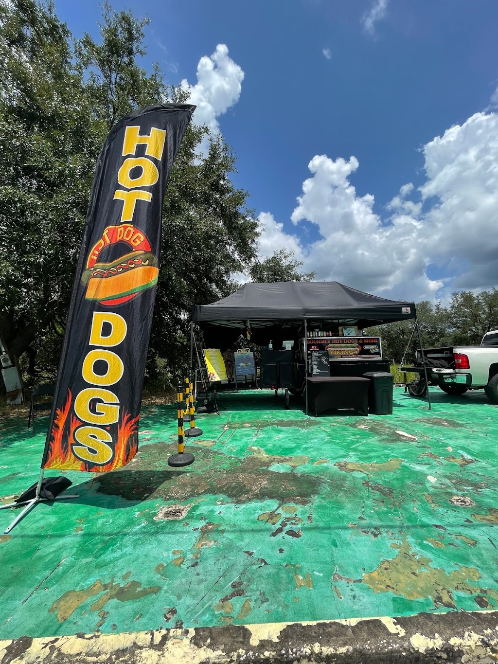 VikingsGourmetHotDogs&More!!! | meal takeaway | 3740 US-27, Clermont, FL 34714, USA | 7192913671 OR +1 719-291-3671