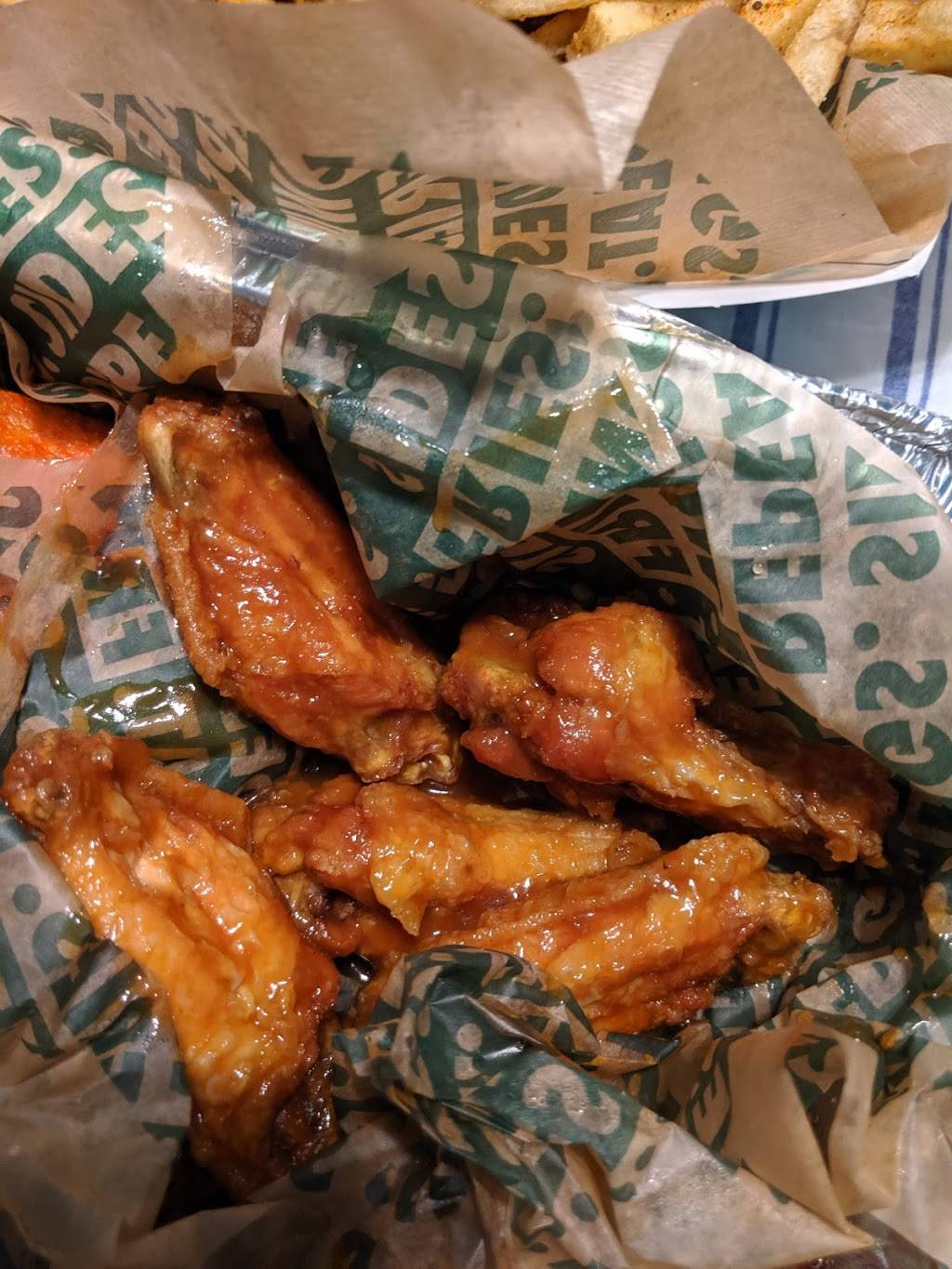 Wingstop | restaurant | 6290 University Dr NW Ste J, Huntsville, AL 35806, USA | 2567269944 OR +1 256-726-9944
