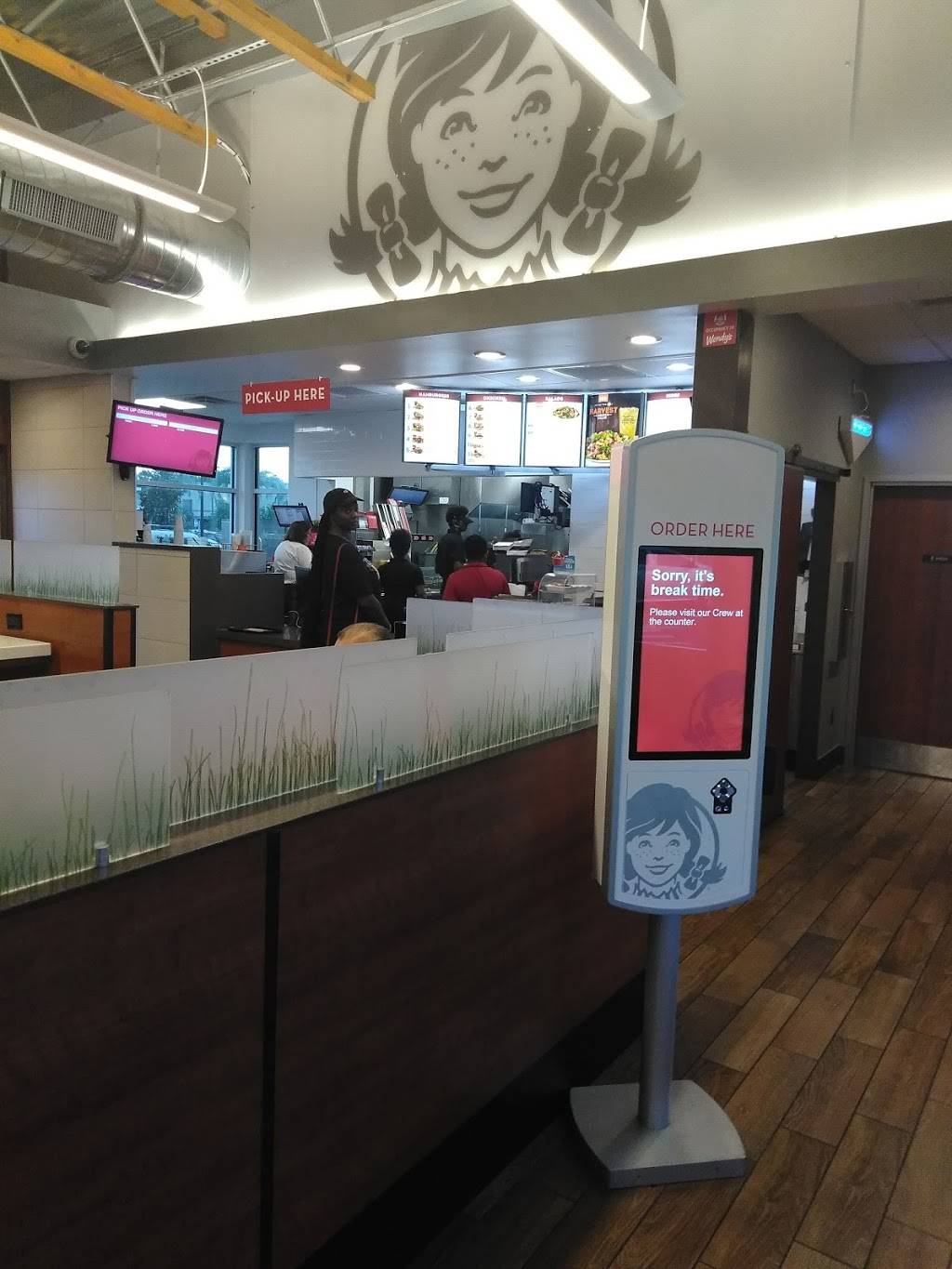 Wendys | restaurant | 4510 S Semoran Blvd, Orlando, FL 32822, USA | 3216668656 OR +1 321-666-8656