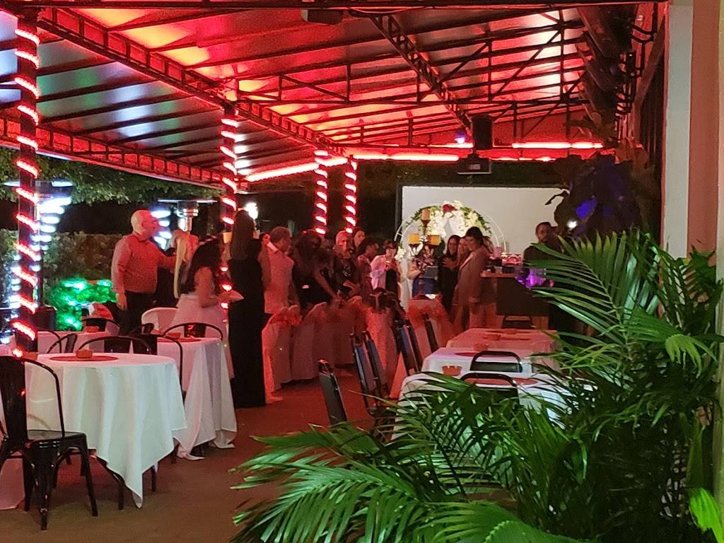 El Valle BBQ | restaurant | 8108 NW 103rd St, Hialeah, FL 33016, USA | 3058218968 OR +1 305-821-8968