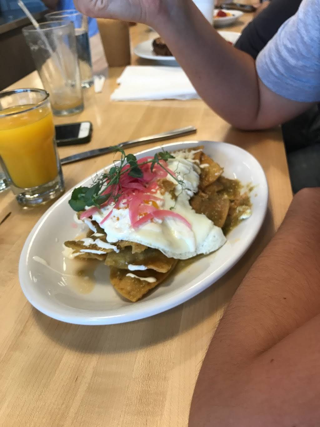 Con Huevos Restaurant, Holiday Manor, Louisville | restaurant | 4938 US-42, Louisville, KY 40222, USA | 5023843744 OR +1 502-384-3744