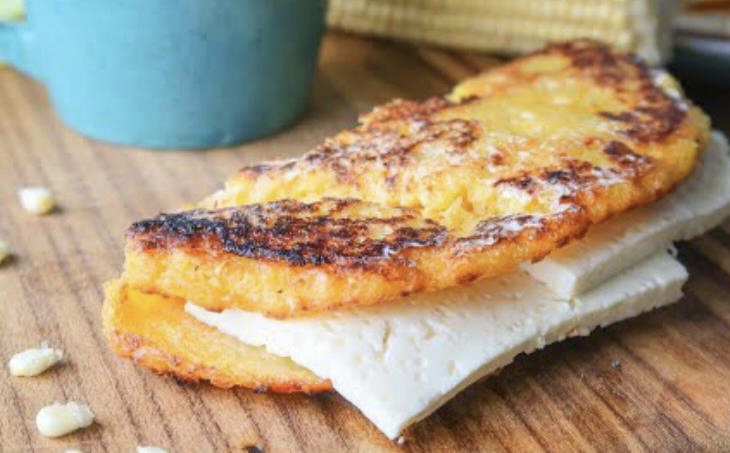 Las Ricuras Del Jala Jala | restaurant | 4577 Executive Dr, Naples, FL 34119, USA | 2392729766 OR +1 239-272-9766