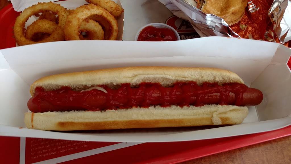 A&W Restaurant | restaurant | 4505 Lake Cir, Windsor, WI 53598, USA | 6088464314 OR +1 608-846-4314