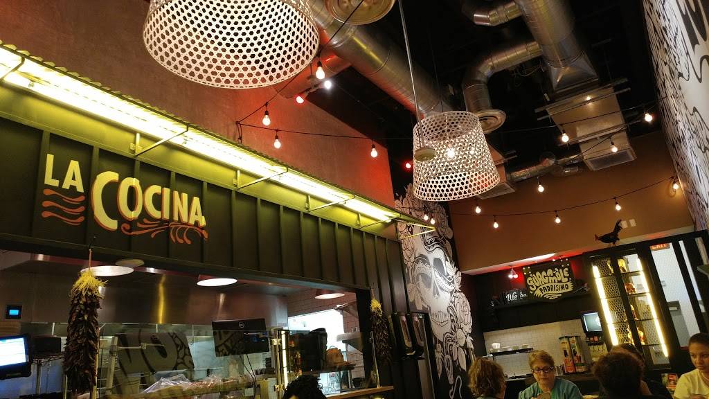 Salsa Fiesta | restaurant | 1050 NW 14th St, Miami, FL 33136, USA | 3056153831 OR +1 305-615-3831