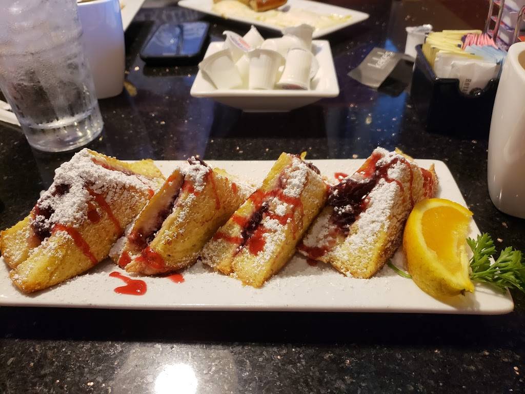 Kekes Breakfast Cafe | restaurant | 4000 Town Center Blvd, Orlando, FL 32837, USA | 4078571404 OR +1 407-857-1404