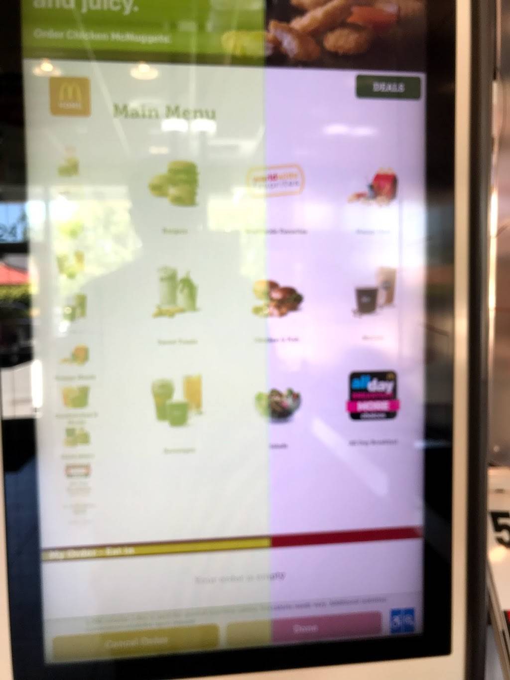 McDonald’s | restaurant | 624 Contra Costa Blvd, Pleasant Hill, CA 94523, USA | 9256772121 OR +1 925-677-2121