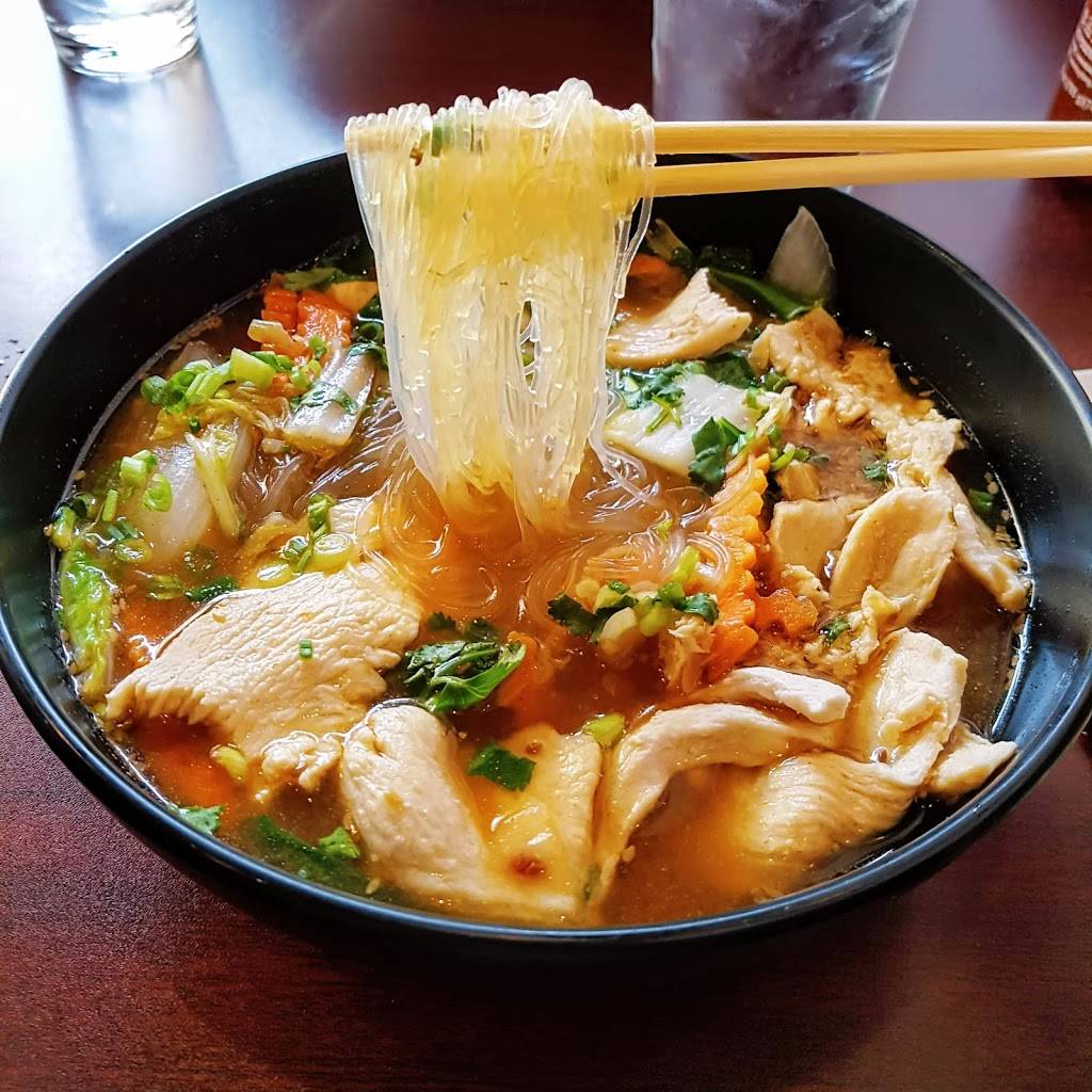 Thai & Noodle Outlet | restaurant | 5813 Forbes Ave, Pittsburgh, PA 15217, USA | 4124222003 OR +1 412-422-2003