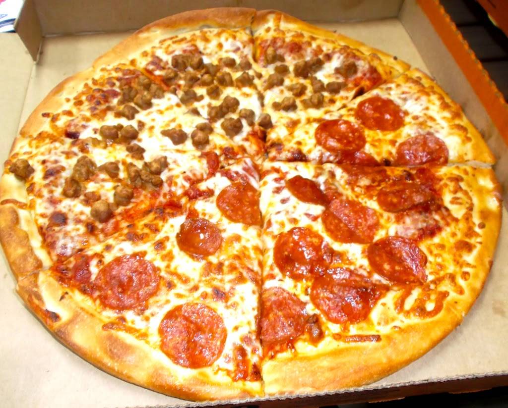 Little Caesars Pizza | meal takeaway | 2688 Greensboro Rd Space 5, Martinsville, VA 24112, USA | 2767903388 OR +1 276-790-3388