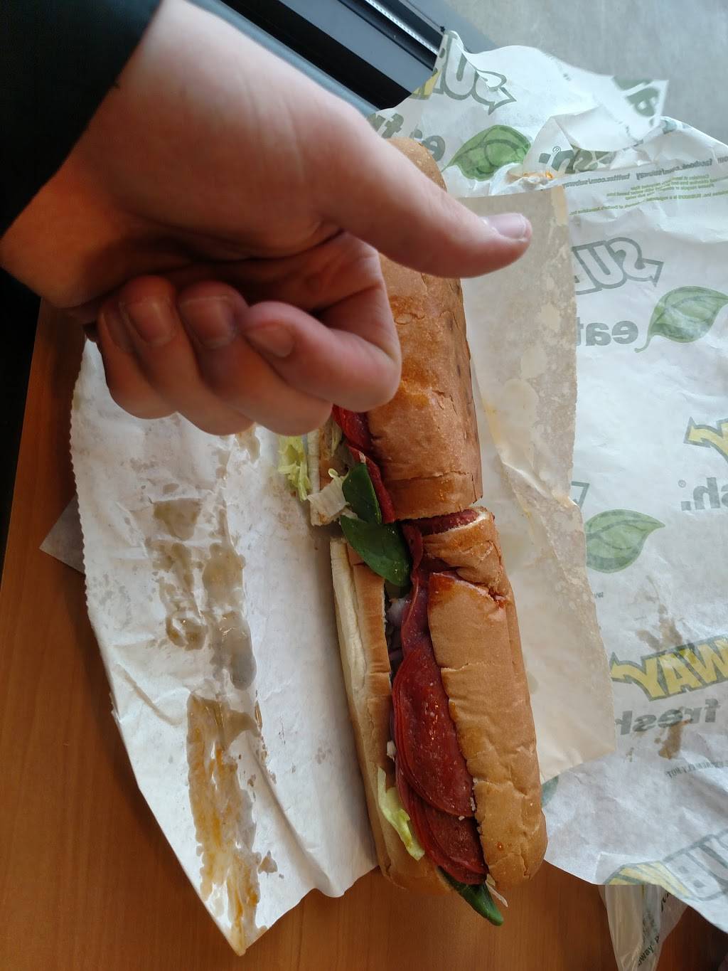 Subway Restaurants | restaurant | 615 Belknap St, Superior, WI 54880, USA | 7153943323 OR +1 715-394-3323