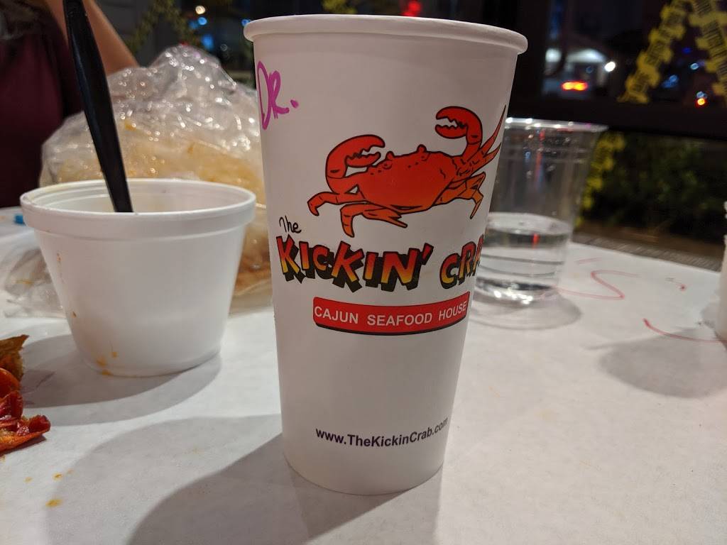 The Kickin Crab | restaurant | 482 N Main St Ste 102, Corona, CA 92880, USA | 9512561495 OR +1 951-256-1495