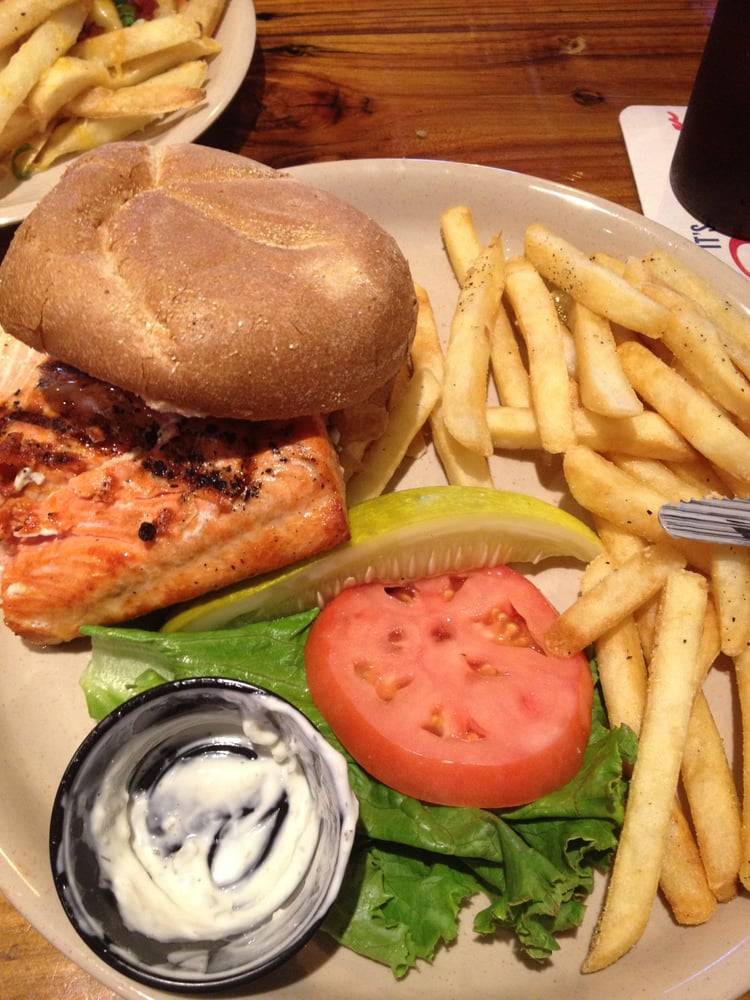 Millers Ale House - Lake Grove | restaurant | 4000 Middle Country Rd, Lake Grove, NY 11755, USA | 6317386725 OR +1 631-738-6725