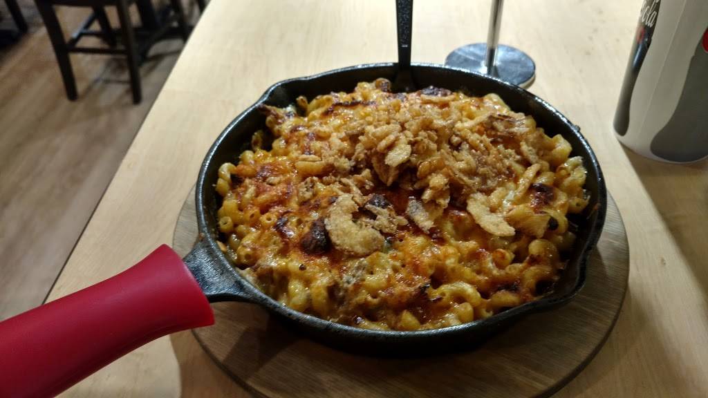 Mr. Macs Macaroni & Cheese | restaurant | 440 Middlesex Rd, Tyngsborough, MA 01879, USA | 9789396227 OR +1 978-939-6227