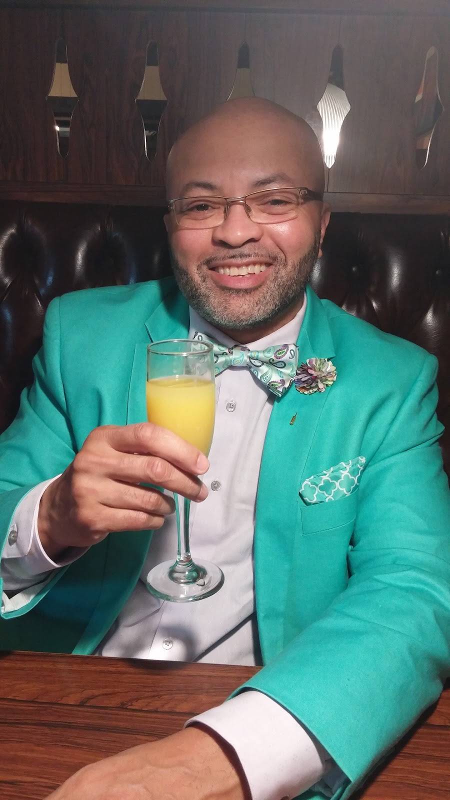 Ginas Soul Food | restaurant | 17410 E Warren Ave, Detroit, MI 48224, USA | 3134691732 OR +1 313-469-1732