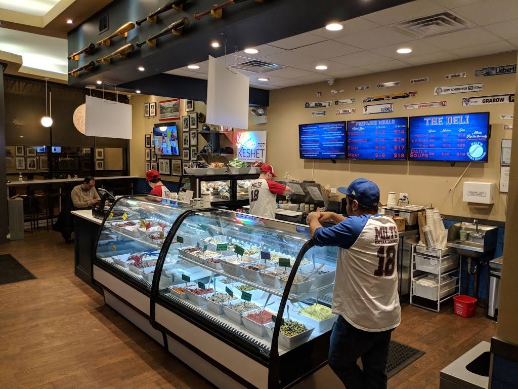 Milts Extra Innings | restaurant | 3409 N Broadway, Chicago, IL 60657, USA | 7736616384 OR +1 773-661-6384