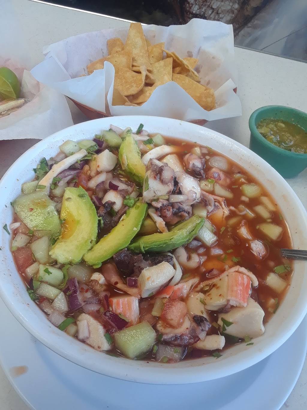 Mariscos El Camaron Loco #1 | restaurant | 3340 Mary St, Riverside, CA 92506, USA | 9516823882 OR +1 951-682-3882
