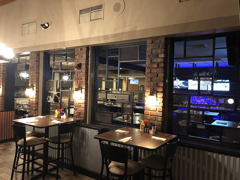 Crave Kitchen & Cocktails | restaurant | 64400 Van Dyke, Washington, MI 48095, USA | 5867526505 OR +1 586-752-6505