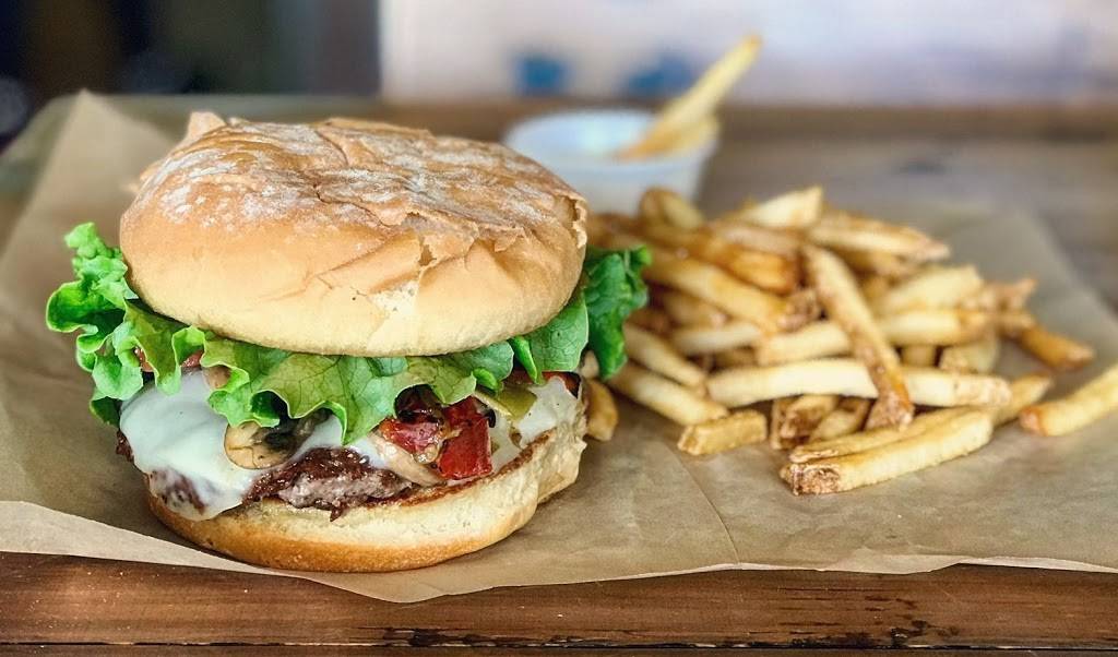 Grassburger West Side Albuquerque | restaurant | 5600 Coors Blvd NW Ste C3, Albuquerque, NM 87120, USA | 5053612368 OR +1 505-361-2368