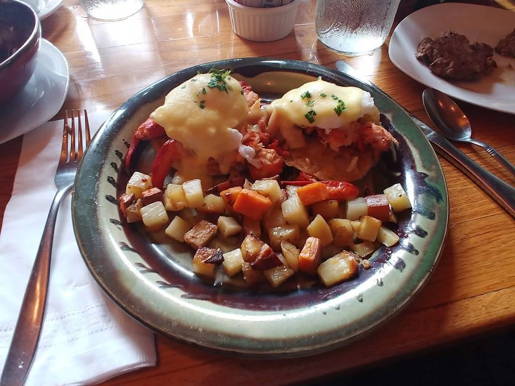 Lucky Hanks | restaurant | 218 Upper Main St, Edgartown, MA 02539, USA | 5089394082 OR +1 508-939-4082