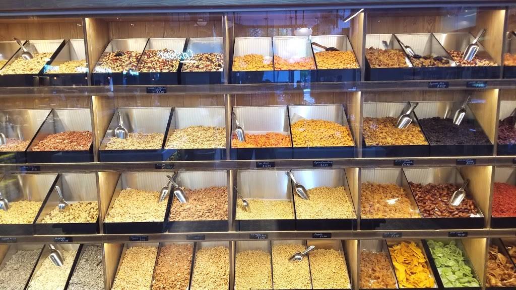 Yoleni’s Providence | restaurant | 292 Westminster St, Providence, RI 02903, USA | 4015001127 OR +1 401-500-1127