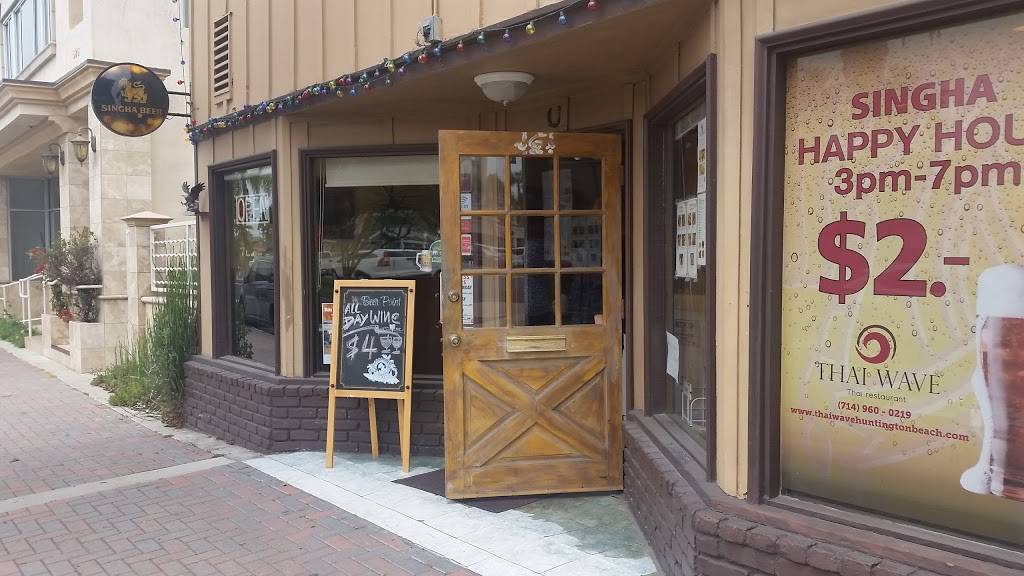 Thai Wave | restaurant | 5134, 522 Main St, Huntington Beach, CA 92648, USA | 7149600219 OR +1 714-960-0219
