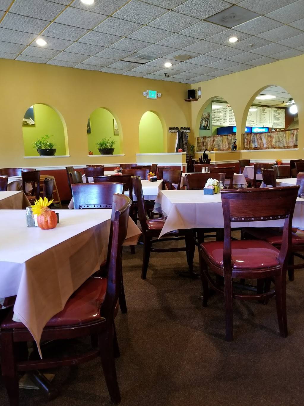 Orlando Italian Restaurant & Pizzeria | restaurant | 420 NJ-34, Colts Neck, NJ 07722, USA | 7325778808 OR +1 732-577-8808