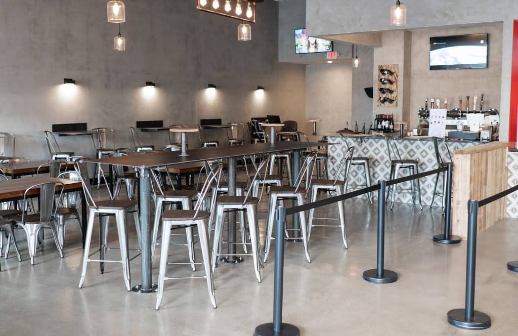 SÖZ Scratch Pizza | restaurant | 2106 N Zaragoza Rd #211, El Paso, TX 79938, USA | 9152062159 OR +1 915-206-2159