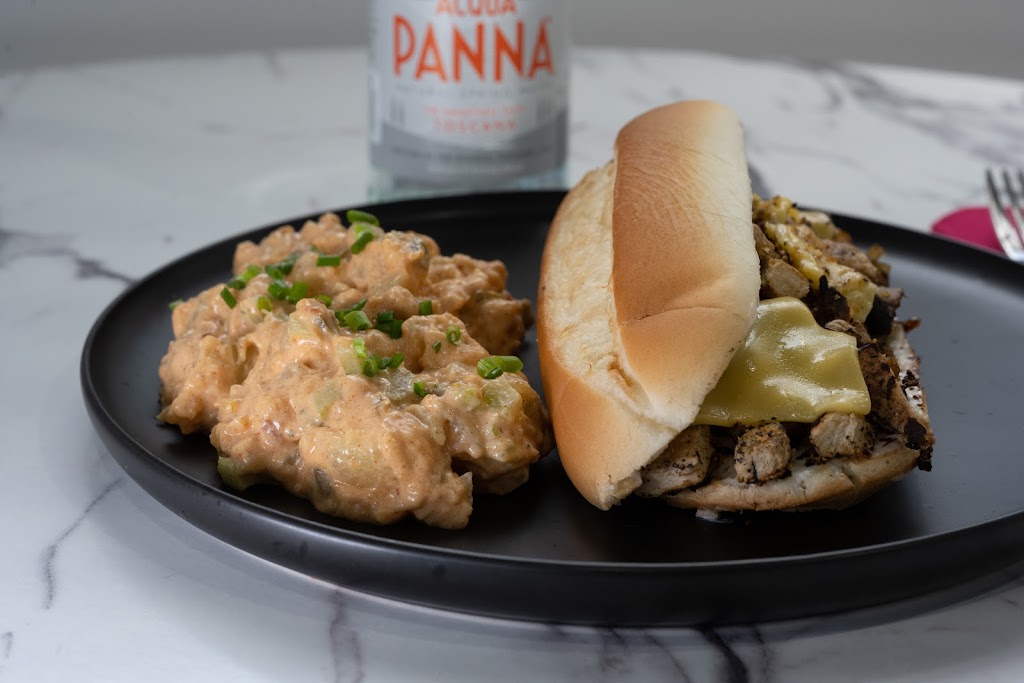 Insane Vegan | restaurant | 1025 Currie Ave, Minneapolis, MN 55403, USA | 6128884617 OR +1 612-888-4617