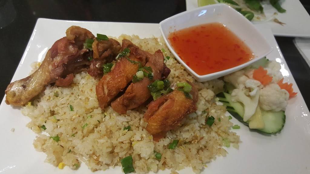 Saigon Bistro Restaurant | restaurant | 6242 N California Ave, Chicago, IL 60659, USA | 7735649336 OR +1 773-564-9336