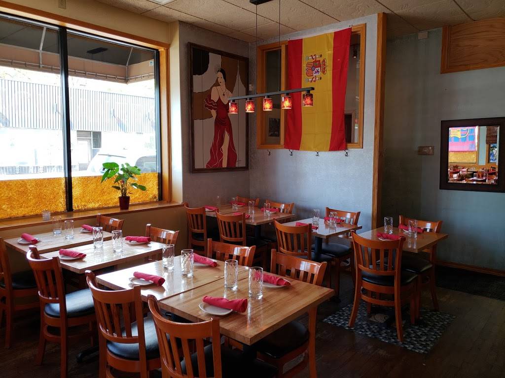 Rincón 38 | restaurant | 3801 Grand Ave S, Minneapolis, MN 55409, USA | 6128244052 OR +1 612-824-4052