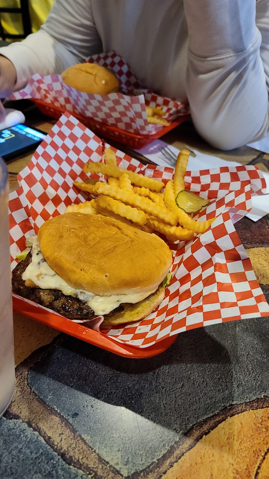 Fish River Grill #1 | restaurant | 11950 Co Rd 32, Fairhope, AL 36532, USA | 2519903535 OR +1 251-990-3535