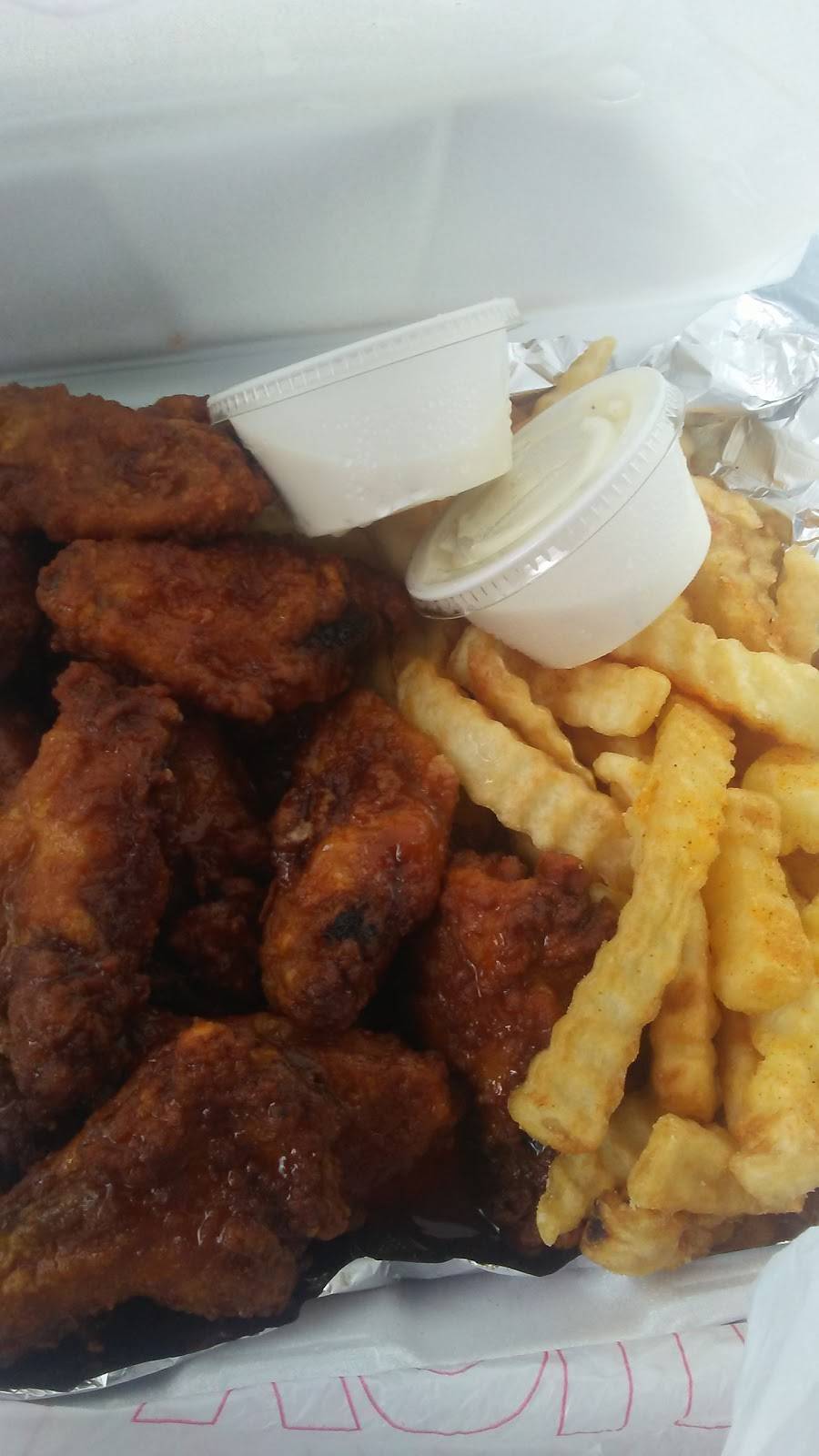 Road Runner Cafe | cafe | 1153 Kincaid Bridge Rd, Winnsboro, SC 29180, USA | 8036351600 OR +1 803-635-1600