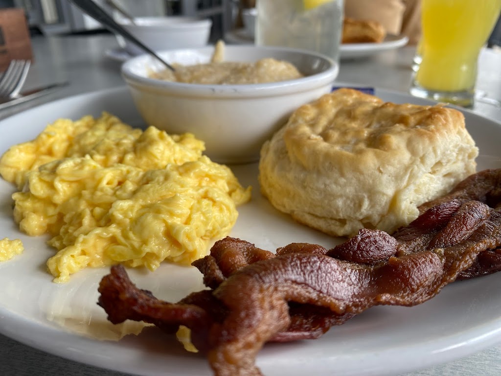 Brick & Spoon - Orange Beach | restaurant | 24705 Canal Rd, Orange Beach, AL 36561, USA | 2519817772 OR +1 251-981-7772