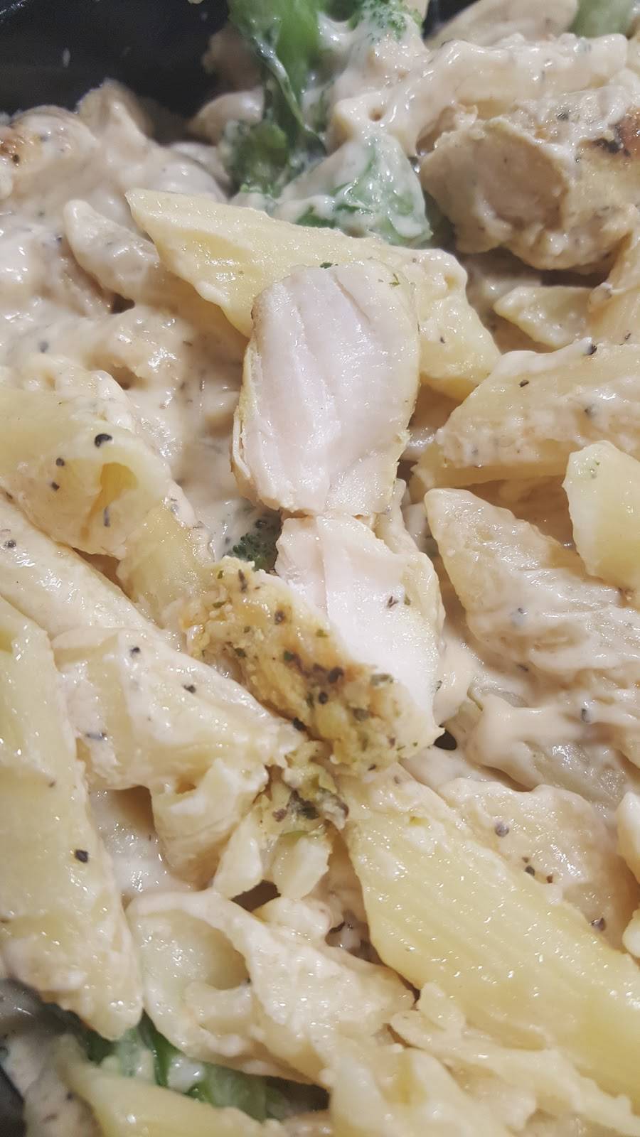 Luckys Pizza | restaurant | 251 Primrose St, Haverhill, MA 01830, USA | 9789147777 OR +1 978-914-7777