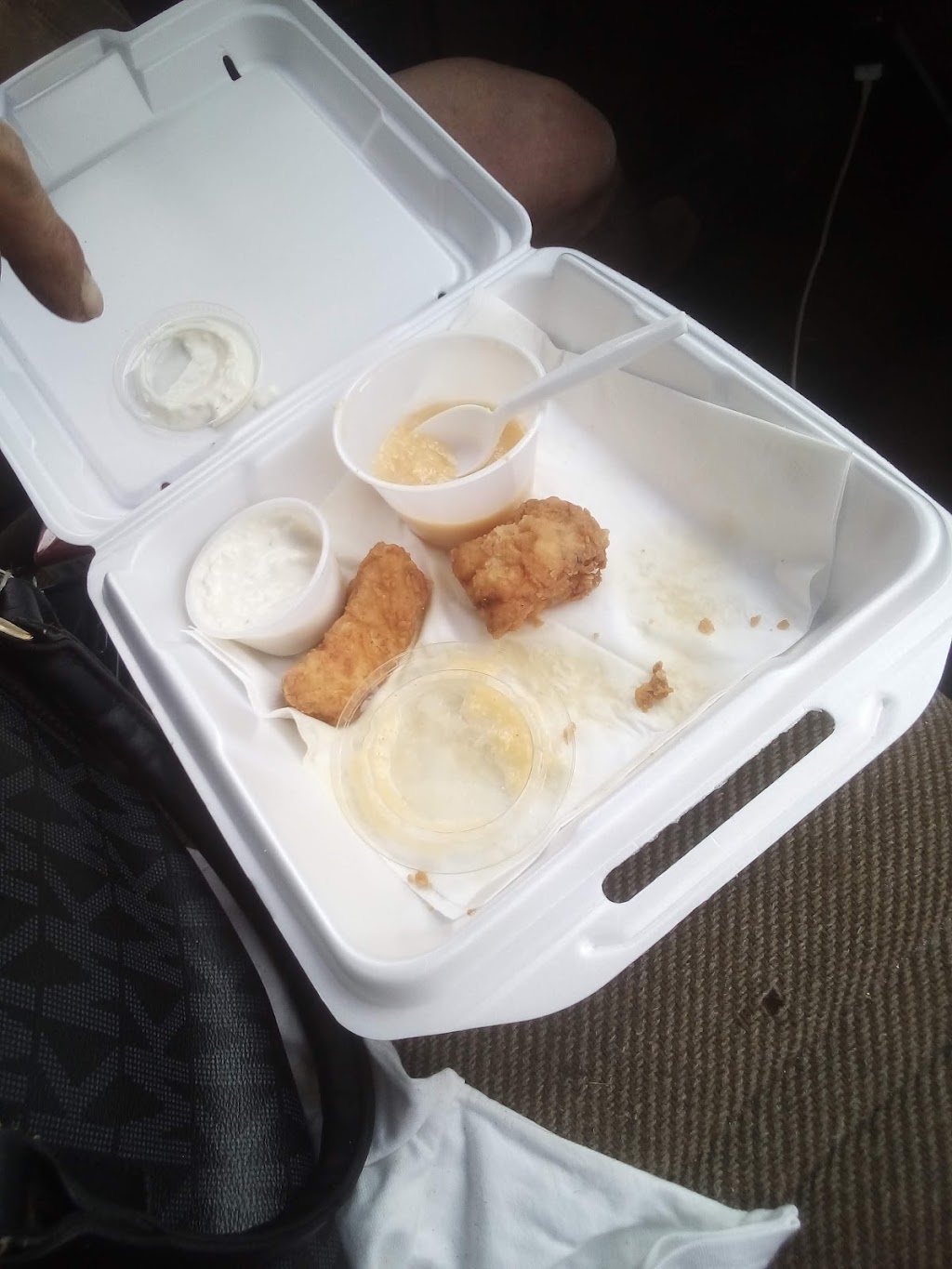 Chets Catering & Seafood | restaurant | 3708 W Navy Blvd, Pensacola, FL 32507, USA | 8504560165 OR +1 850-456-0165