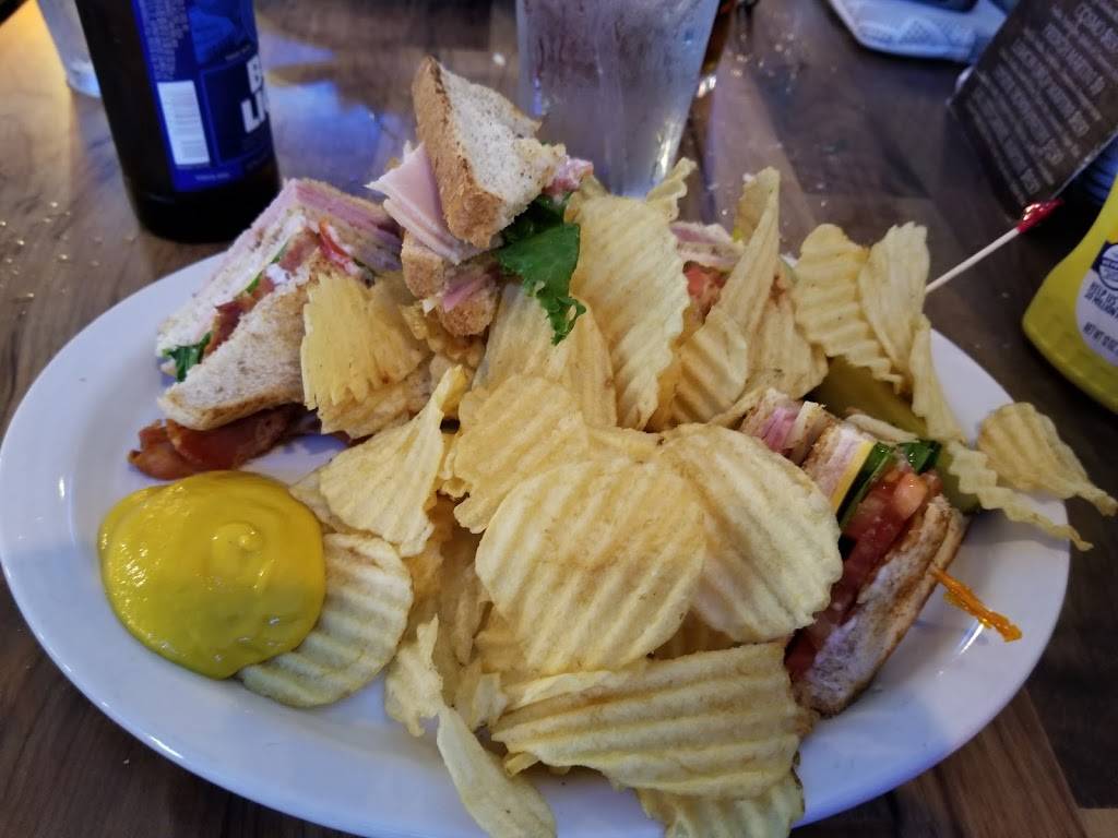 LA Cafe | restaurant | 4 S Main St, Whitestown, IN 46075, USA | 3177697503 OR +1 317-769-7503