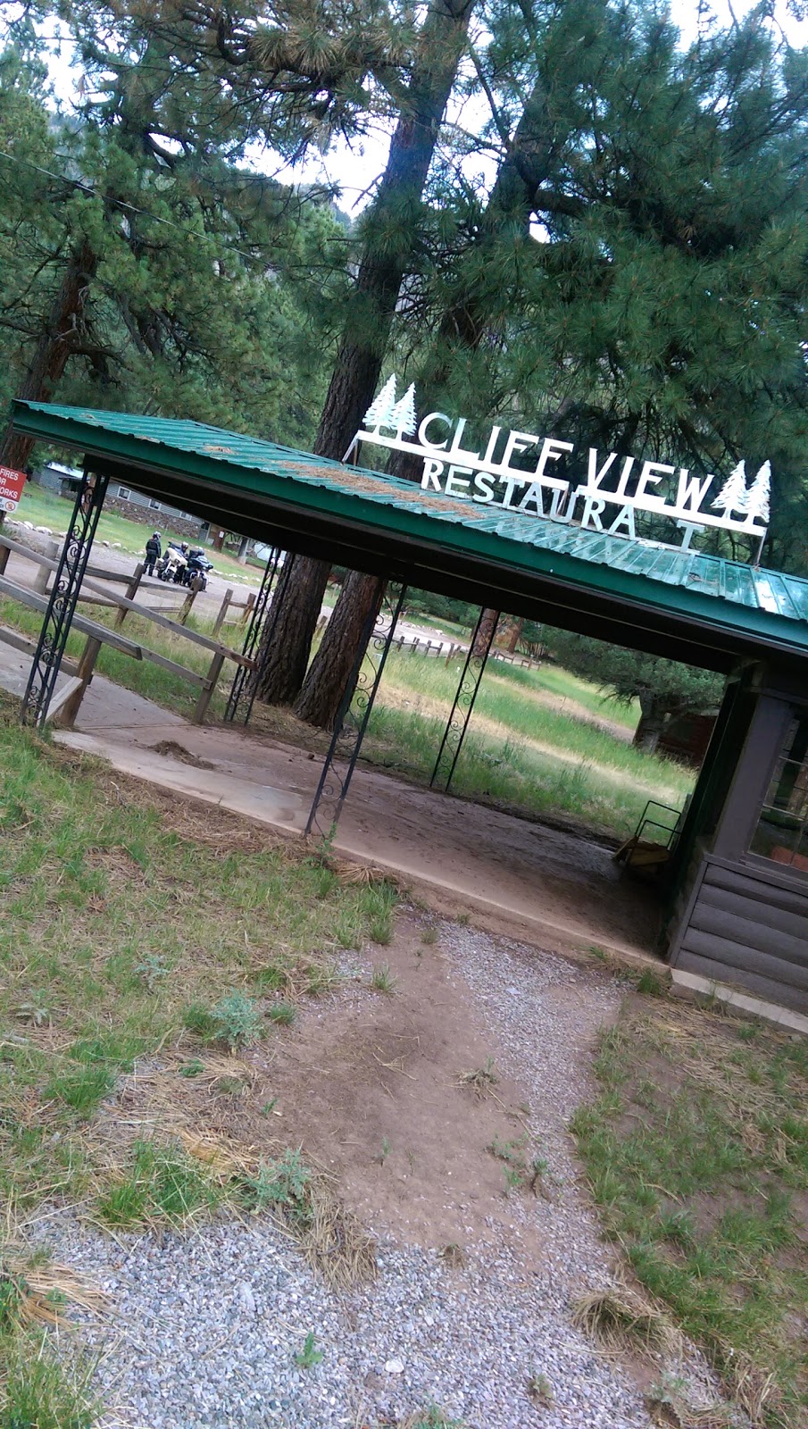 Cliffview Restaurant & Bar CLOSED | restaurant | 512 NM-17, Chama, NM 87520, USA | 5755887842 OR +1 575-588-7842