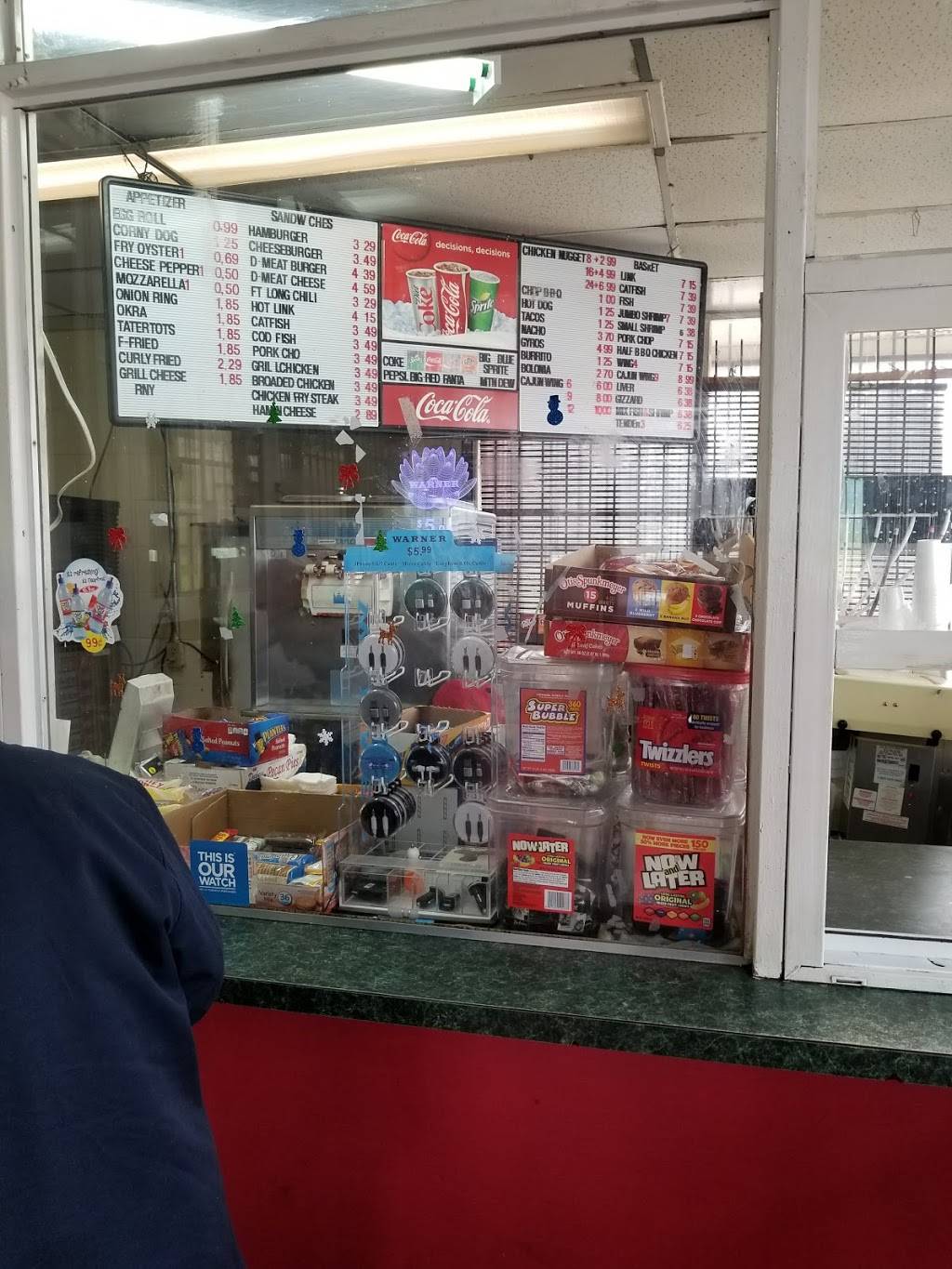 Good Luck Drive In | restaurant | 3210 S Lamar St, Dallas, TX 75215, USA | 2144217703 OR +1 214-421-7703