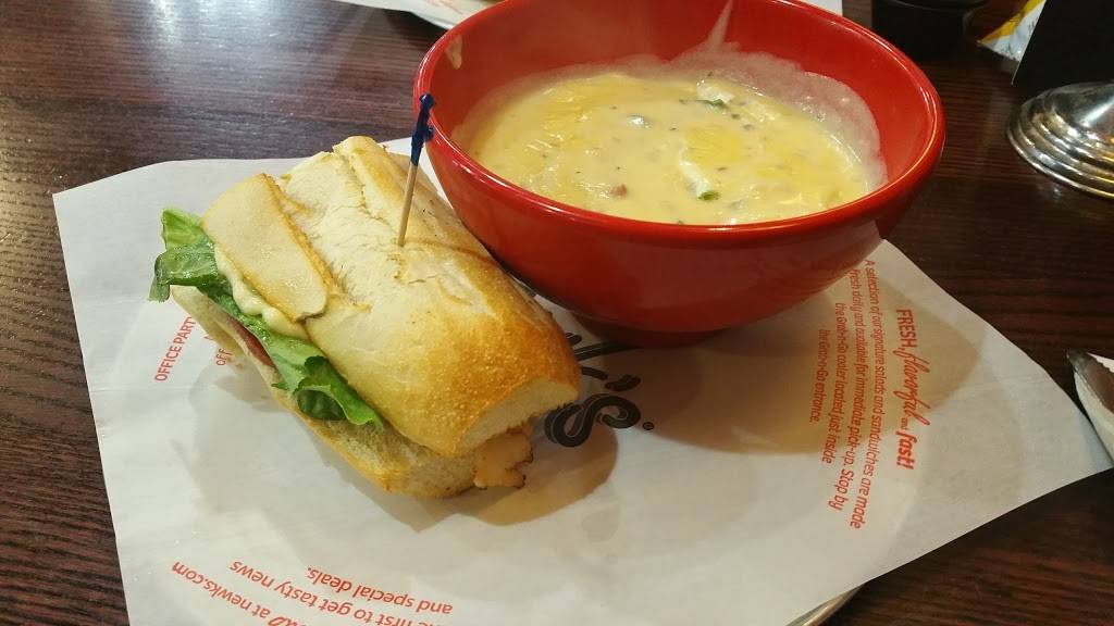 Newks Eatery | restaurant | 7423 Youree Dr Suite 100, Shreveport, LA 71105, USA | 3187972520 OR +1 318-797-2520