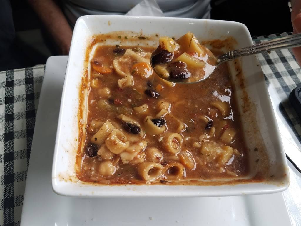 Pal Joeys | restaurant | 1791 S Highland Ave, Clearwater, FL 33756, USA | 7272239183 OR +1 727-223-9183