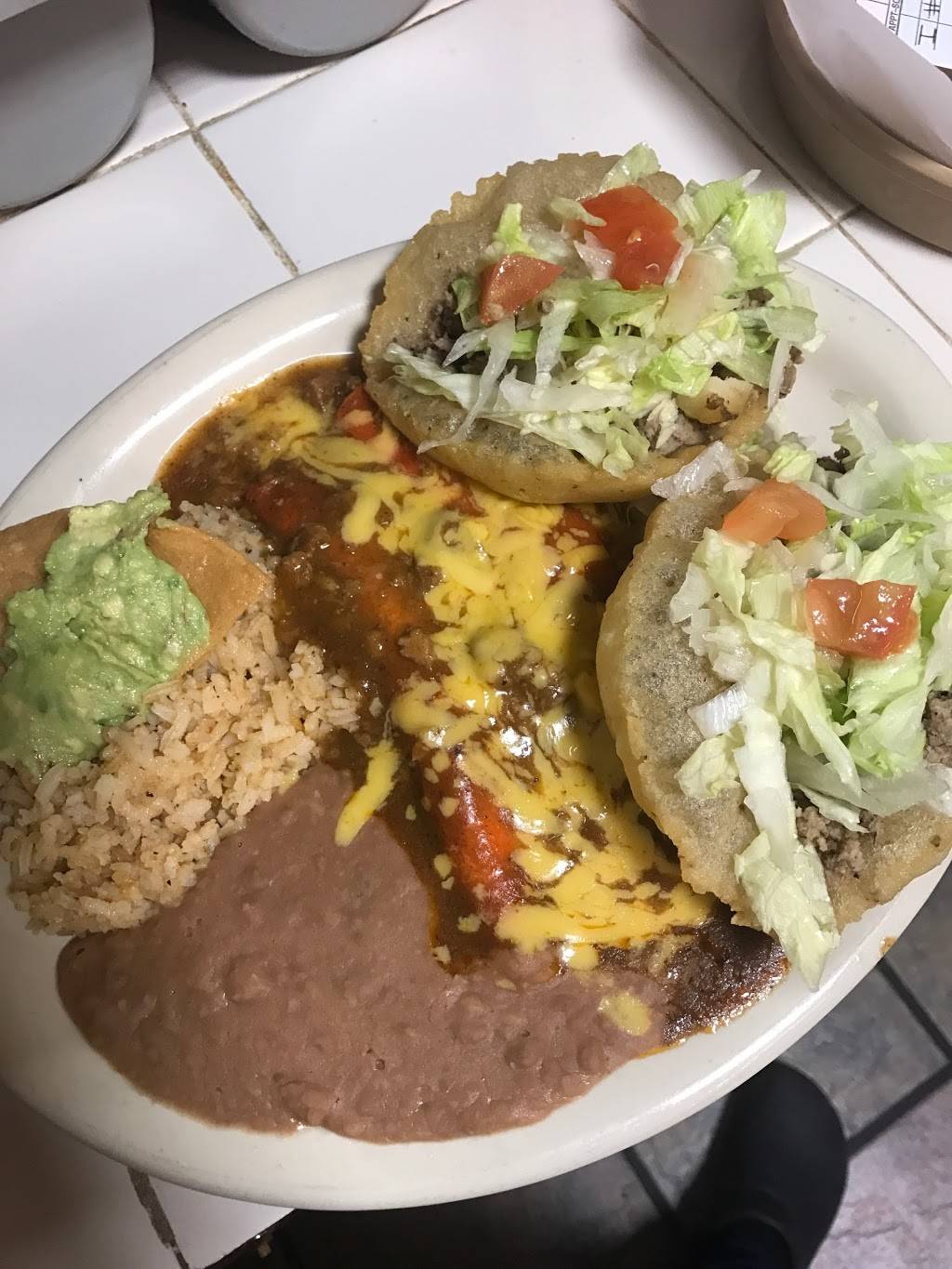 Oasis Cafe | restaurant | 323 N Main Ave, San Antonio, TX 78205, USA | 2102237077 OR +1 210-223-7077