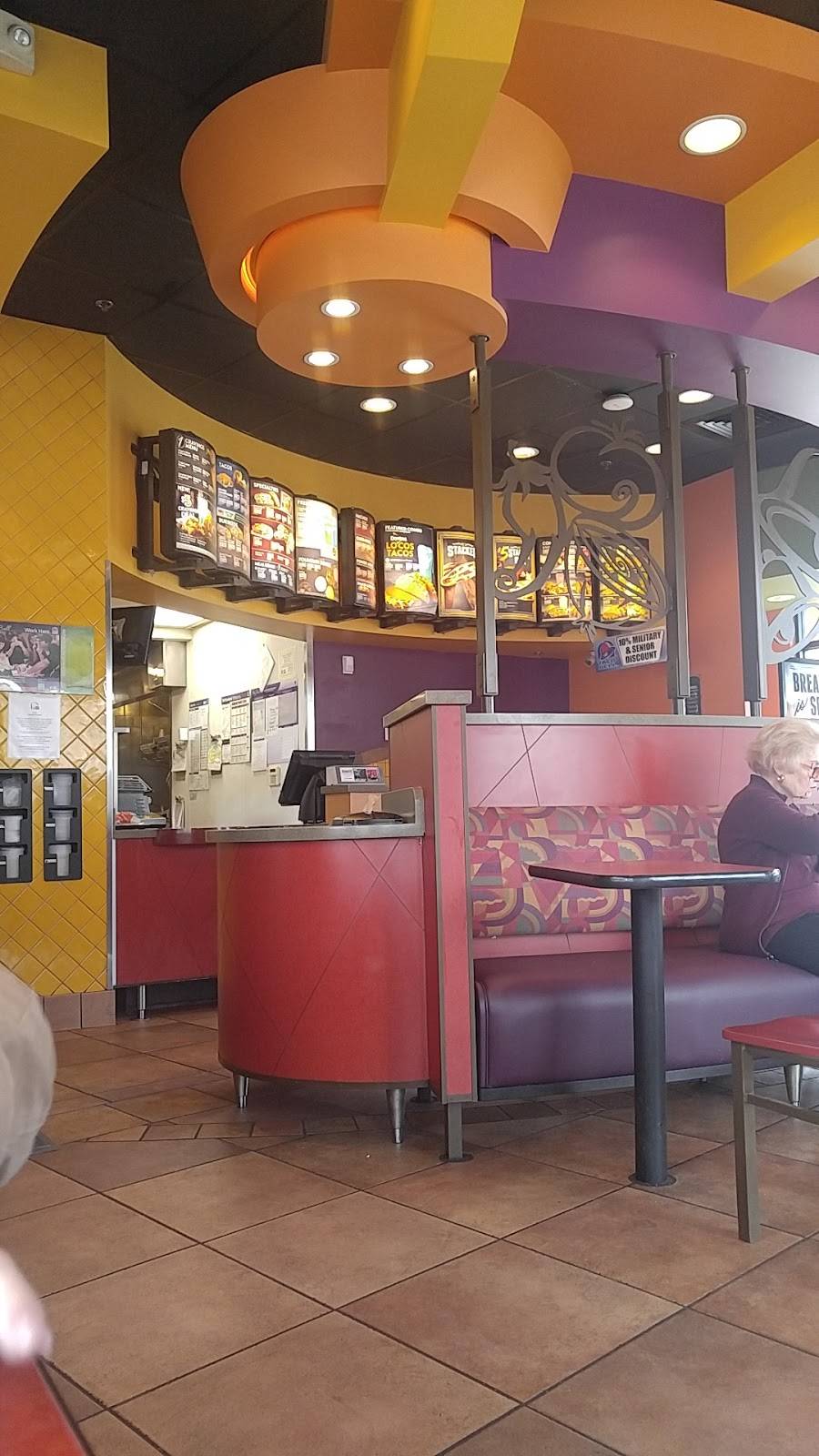 Taco Bell | meal takeaway | 9825 Mission Gorge Rd, Santee, CA 92071, USA | 6194480484 OR +1 619-448-0484