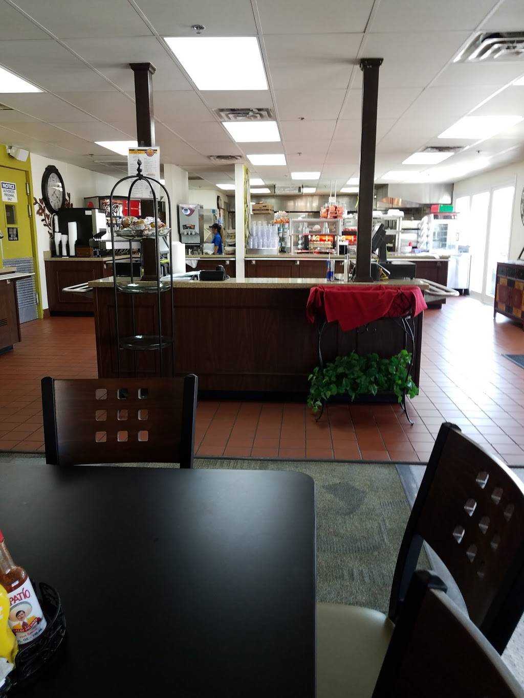 Back Street Grill | restaurant | 870 Adams Ave, Bldg 110, March Air Reserve Base, CA 92518, USA | 9516553663 OR +1 951-655-3663