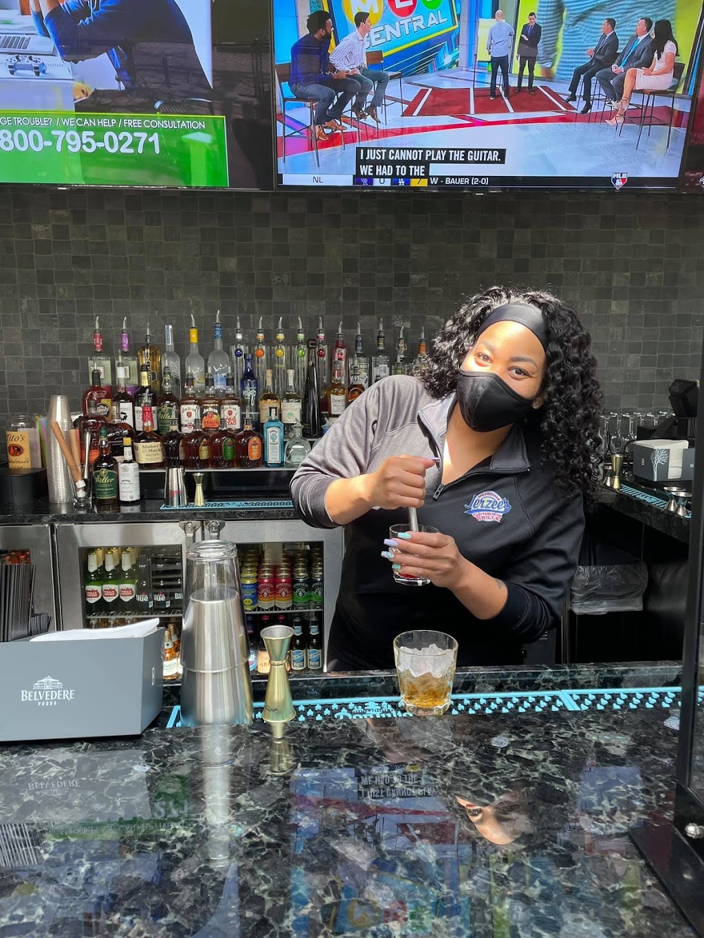 Jerzees Cafe | restaurant | 330 Court Ave NW, Canton, OH 44702, USA | 3303669800 OR +1 330-366-9800